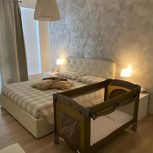 Nice & Cozy Venice