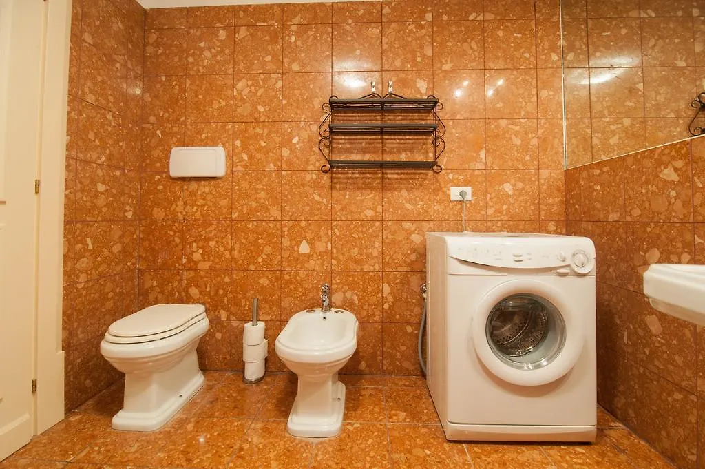 Apartment In Molino Stucky Venice
