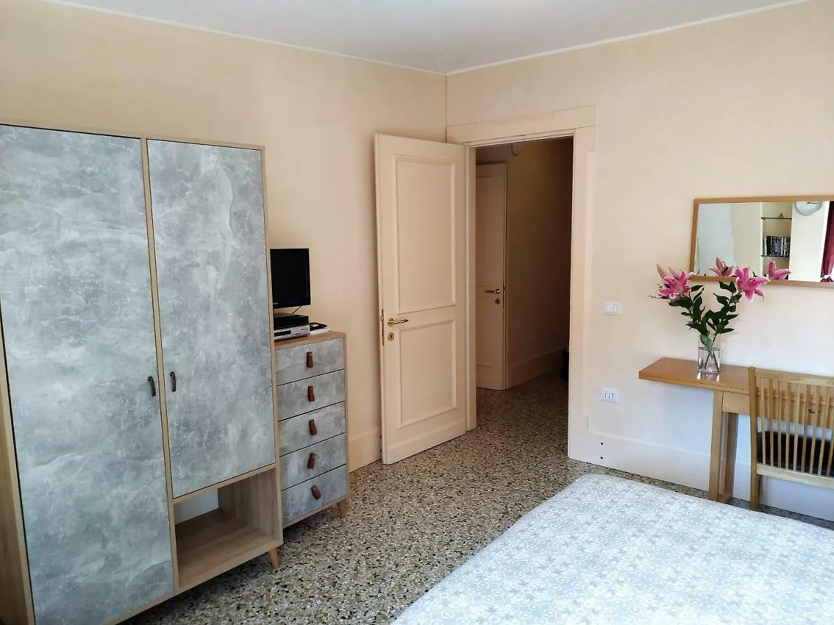 Apartment In Molino Stucky Venice